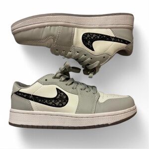 Air Jordan nike dior Gray and Black Women's Sneakers